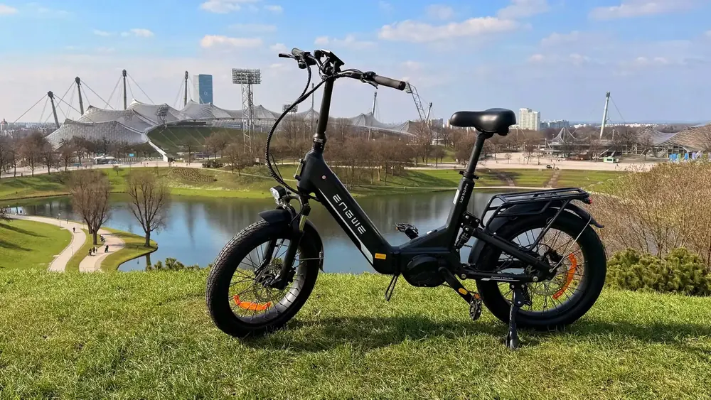 ENGWE L20 3.0 Pro pre-assembled and adjusted folding e-bike