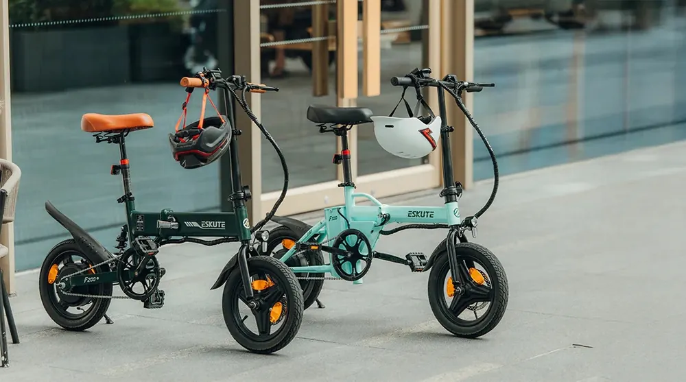 ESKUTE F200 folding electric bike with 14-inch wheels, 250W motor, and 36V battery
