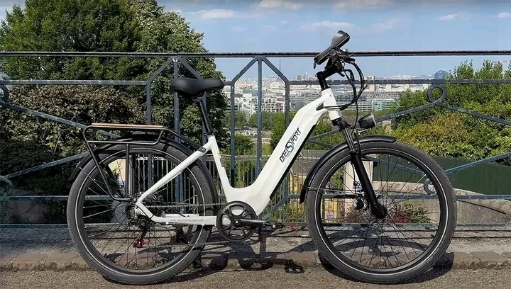 Onesport OT05 white electric bike with 250W motor and 18.2Ah battery