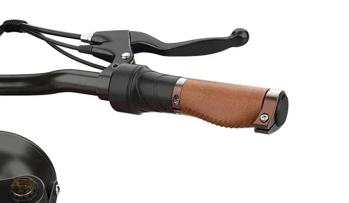 Hidoes B10 with Half-Twist Throttle