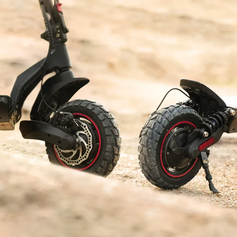 Dual brakes of iScooter iX7Pro