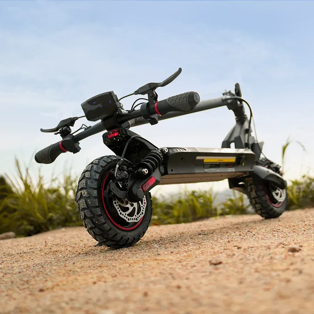 Easy folding mechanism of iScooter iX7Pro